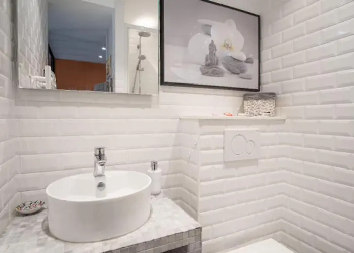 Norman In Center 翁弗勒尔